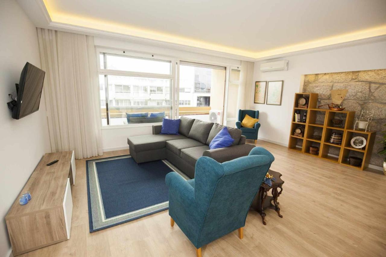 Golden & Blue House O Seu Novo Espaco No ปอร์โต ภายนอก รูปภาพ