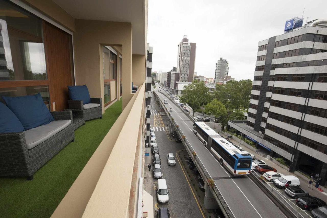 Golden & Blue House O Seu Novo Espaco No ปอร์โต ภายนอก รูปภาพ