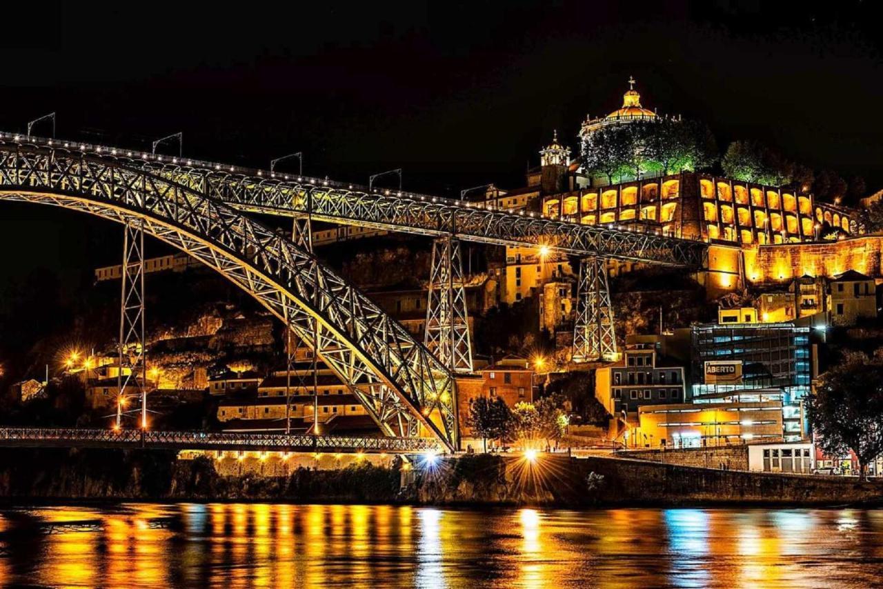 Golden & Blue House O Seu Novo Espaco No ปอร์โต ภายนอก รูปภาพ
